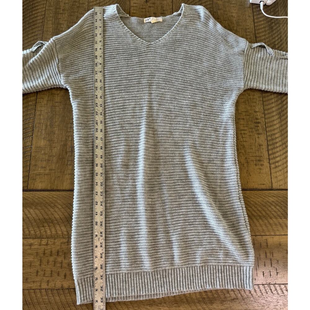 Jolt Gray Lace Up Sleeve Sweater Tunic Women’s Medium Oversized - Picture 6 of 8